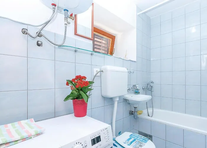 Vakantiehuis Three-bedroom In *