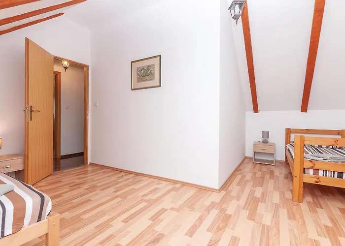 Three-bedroom In בית נופש